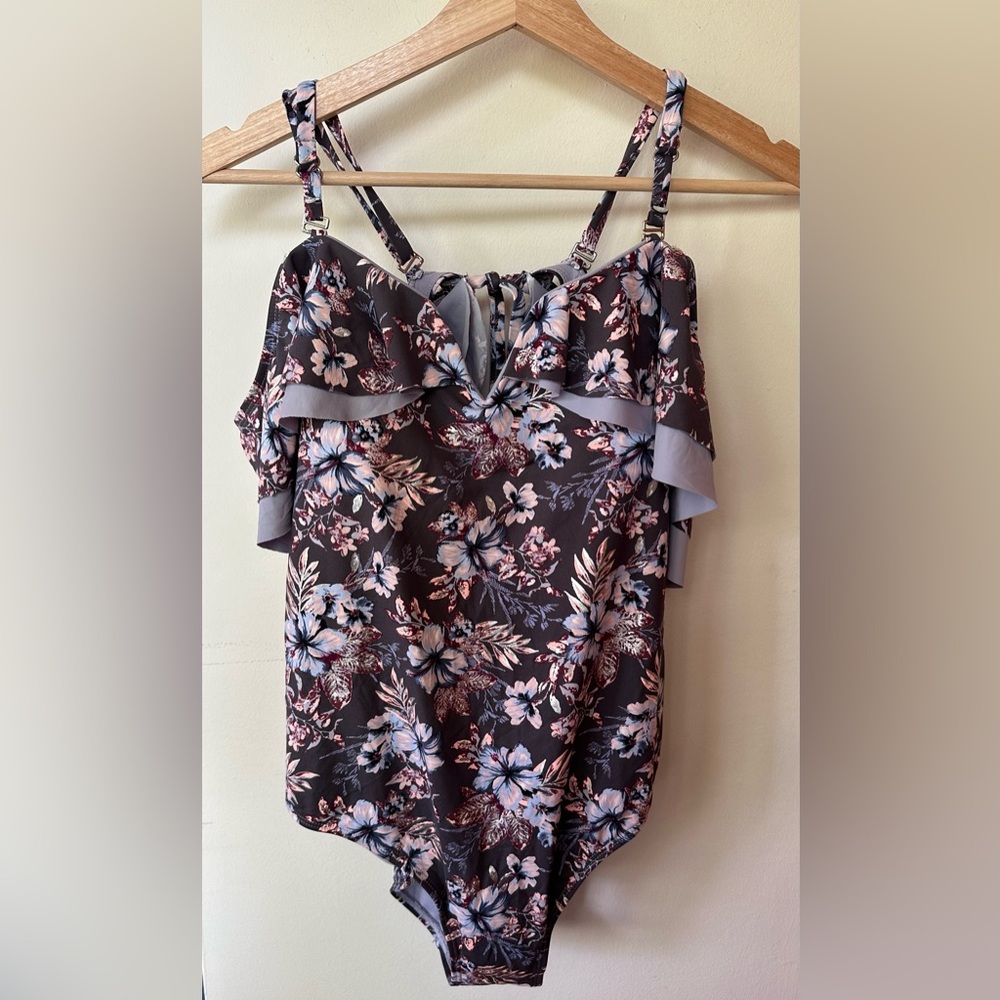 Wave Zone One-Piece Purple Lilac Silver Floral Bathing Suit Ruffle 2X - Picture 3 of 9